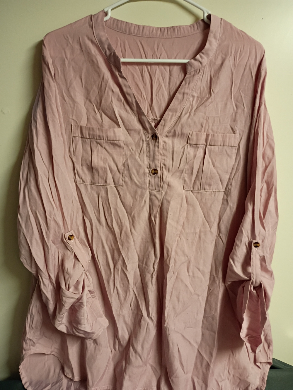 Relaxed Light Pink Split-Neck Pocket Blouse